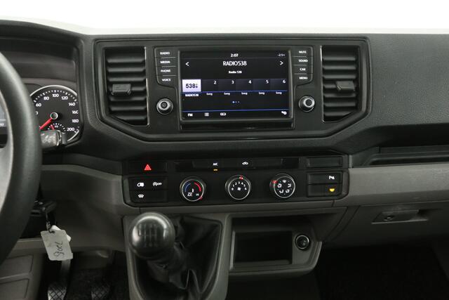 Volkswagen CRAFTER 2.0 TDI L3H3 | Laadklep | Airco | Camera | Cruise | Carplay | Parkeersensoren