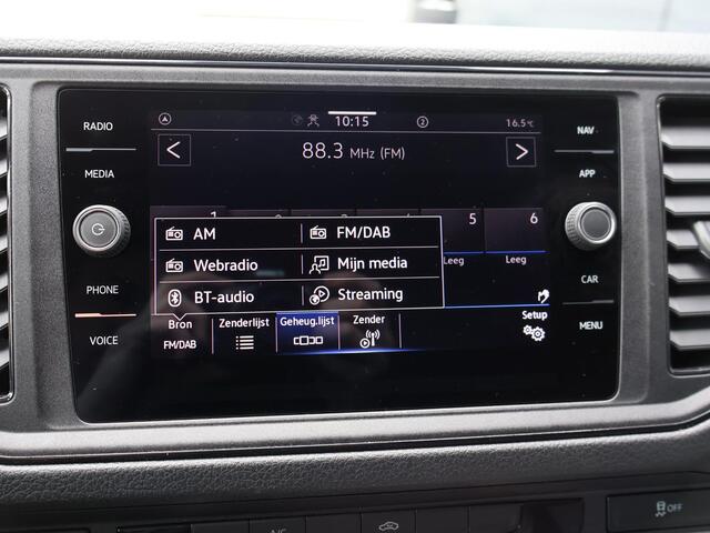 Volkswagen CRAFTER 35 2.0 TDI L3H3 Comfortline EURO VI | 140 PK | Trekhaak | Navigatiesysteem | Cruise control | Parkeersensoren |