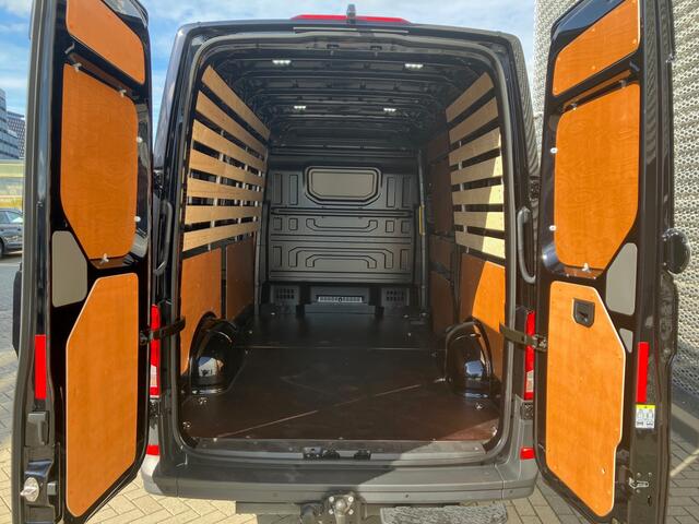 Volkswagen CRAFTER 35 2.0 TDI 177 PK 6-hand L3H3 Exclusive