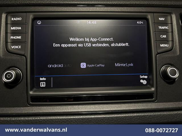 Volkswagen CRAFTER 2.0 TDI 141pk L3H3 L2H2 Laadklep Euro6 Airco | Camera | Navigatie | Apple Carplay Android Auto