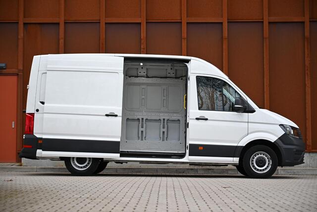 Volkswagen CRAFTER 2.0 TDI L3H3 140PK | CarPlay | Cam | 270gr deuren