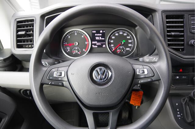 Volkswagen CRAFTER 2.0 TDI L3H3 Highline 3-ZITS, 140PK AUT. LED, CAMERA, NAVI, CRUISE, AIRCO, PARKEERSENSOREN