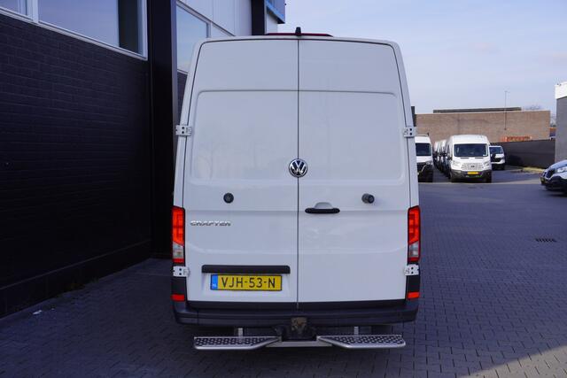 Volkswagen CRAFTER 2.0 TDI 140PK L3H3 EURO 6 - Airco - Navi - Cruise - ¤ 18.950,- Excl.