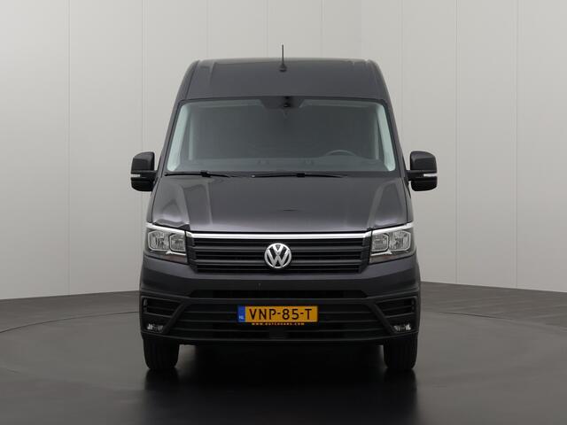 Volkswagen CRAFTER 2.0TDI 140PK Highline L3H3 | Euro 6 | Navigatie | Camera | 3-Zits | Airco | Cruise