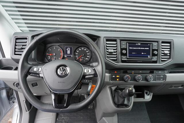 Volkswagen CRAFTER 35 177pk L3H3/L2H2 Apple Carplay Camera Parkeersensoren Airco Cruise control