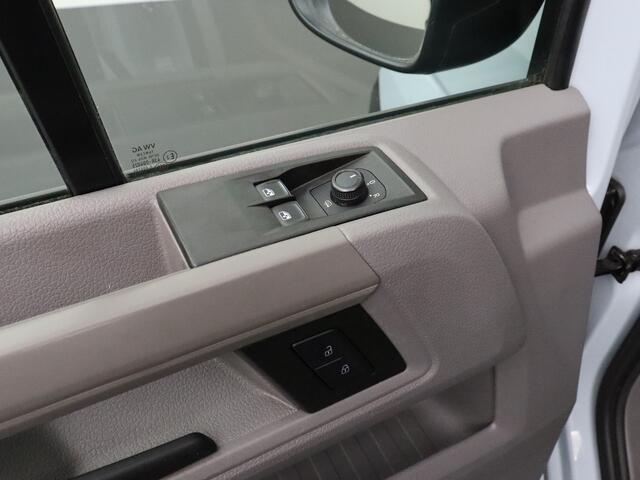 Volkswagen CRAFTER 2.0TDI L3H2 Dubbel lucht | 3500Kg Trekhaak