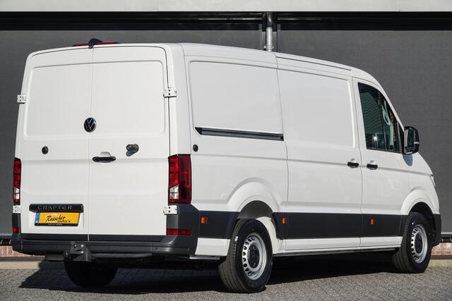 Volkswagen CRAFTER L3H2 | 2.0Tdi 177Pk | 35 | Stoel-Stoel | Achteruitrijcamera | 10.4'' Display | Trekhaak | Candy White
