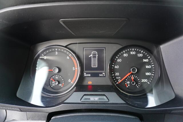 Volkswagen CRAFTER 35 180pk L3H3/L2H2 Apple Carplay Trekhaak Tacho LED Navigatie Camera Cruise control