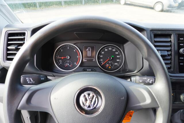 Volkswagen CRAFTER 35 180pk Automaat L3H2/L2H1 Apple Carplay Camera Navigatie Trekhaak Airco