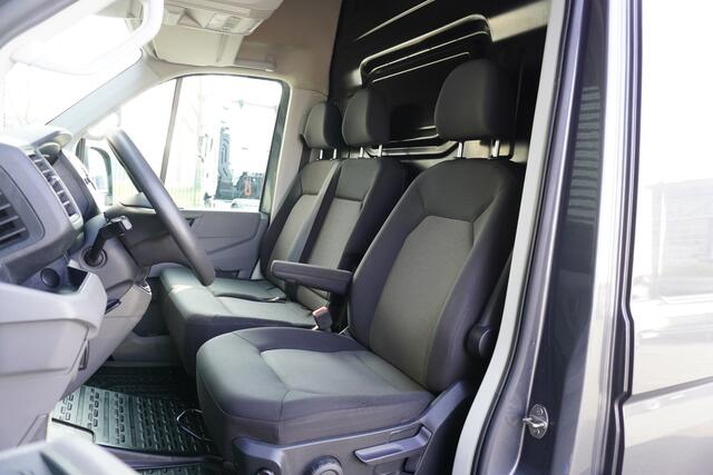 Volkswagen CRAFTER 35 177pk RWD 3500kg Trekhaak L4H3/L3H2 Camera Apple carplay Cruise Control Parkeersensoren