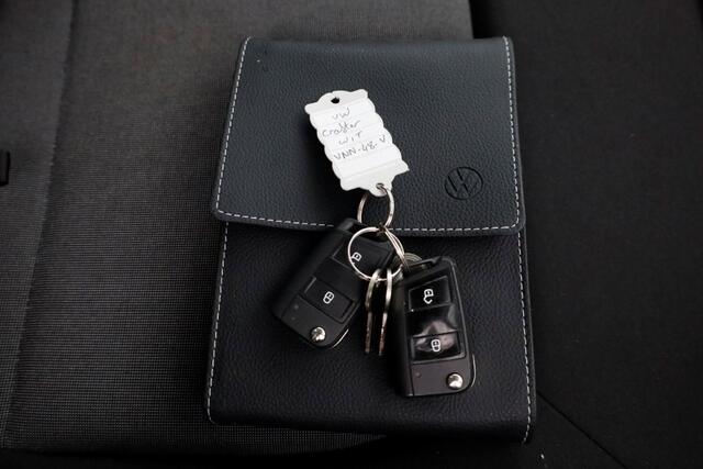 Volkswagen CRAFTER 50 2.0 TDI 177pk Open Laadbak L433cm Trekhaak 3500kg 01-2022