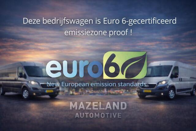 Volkswagen CRAFTER 2.0 TDI L3H3 EURO 6 - Airco - Cruise - Trekhaak - Camera - ¤ 17.900,- Excl.