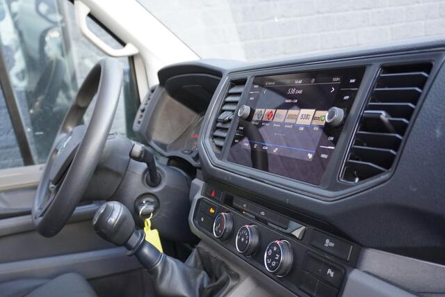 Volkswagen CRAFTER 2.0 TDI 140PK L3H3 EURO 6 - Airco - Cruise - Camera - ¤ 18.950,- Excl.