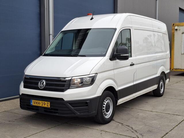 Volkswagen CRAFTER 35 2.0 TDI L3H3 AIRCO / CRUISE CONTROLE / CARPLAY / CAMERA / TREKHAAK