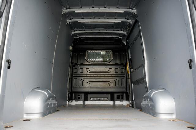 Volkswagen CRAFTER L3H3 | 140 PK | Automaat | Carplay | Camera | Adapt.Cruise | Trekhaak 3.0T