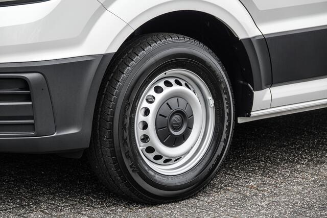 Volkswagen CRAFTER Bakauto | 2.0Tdi 163Pk | L3 | Dubbele cabine | 7-Persoons | 35 | Open Laadbak | Achteruitrijcamera | Trekhaak