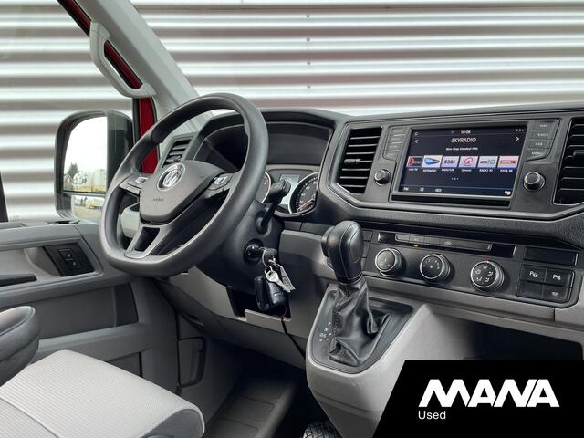 Volkswagen CRAFTER 35 2.0TDI 177PK L3H3 Highline Automaat Trekhaak Carplay Camera Vooruitverwarming