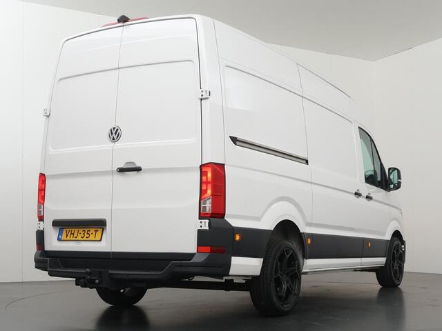 Volkswagen CRAFTER 35 2.0 TDI | AUT. | L3 H3 | LM VELGEN | 2-ZITS | LEDEREN BEKLEDING | BETIMMERING | TREKHAAK | NAVIGATIE | PARKEERCAMERA