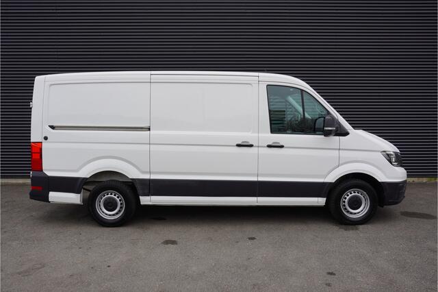 Volkswagen CRAFTER 35 177PK Automaat 4X4 L3H2/L2H1 4Motion Trekhaak Camera Navigatie Stoelverwarming
