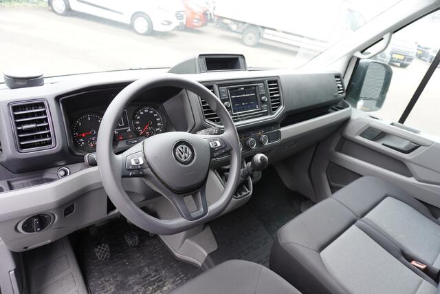 Volkswagen CRAFTER 180pk Dubbellucht 4x4 Oberaigner 4Motion AWD Dubbellucht Open laadbak Trekhaak Cruise control Stoelverwarming Apple Carplay