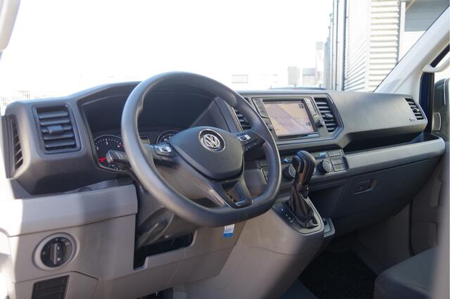 Volkswagen CRAFTER 35 2.0 TDI L3H2 177PK AUT. 3-ZITS, LED, CAMERA, STANDKACHEL, NAVI, CRUISE, AIRCO, MF STUURWIEL, PARKEERSENSOREN