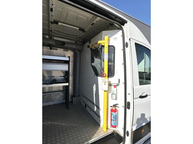 Volkswagen CRAFTER 35 2.0 TDI L2H2 Highline Navi|Trekhaak|Cruise
