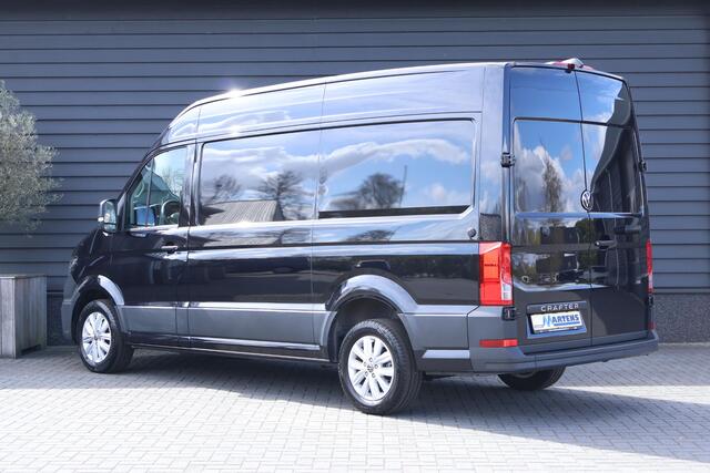 Volkswagen CRAFTER 35 2.0 TDI 140pk L3H3 Comfortline Camera Carplay Stoelverwarming Parkeersensoren Virtual Cockpit Bijrijdersbank