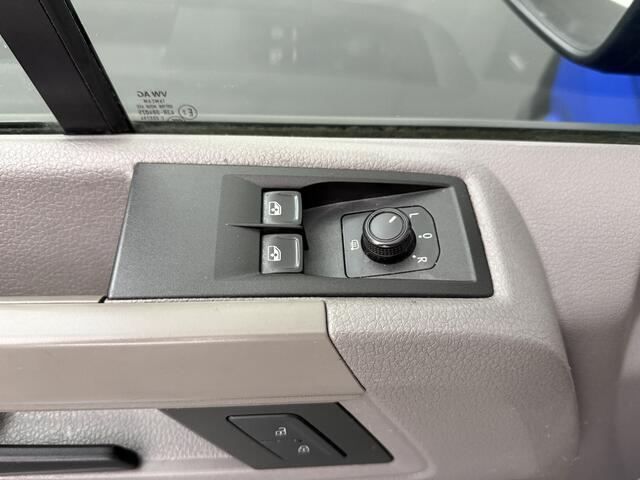 Volkswagen CRAFTER 2.0TDI L3H3 Laadklep | Laadlift | Multimedia | Camera | Airco | Cruise