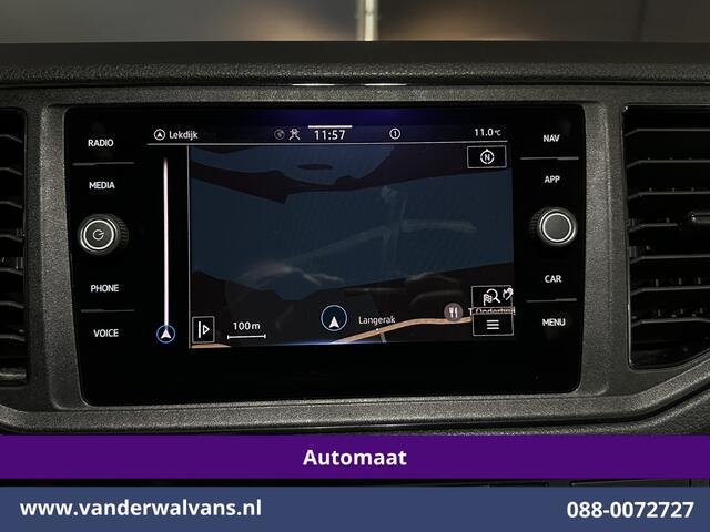Volkswagen CRAFTER 2.0 TDI 141pk Automaat L3H2 L2H1 Euro6 Airco | Navigatie | Apple Carplay | Chauffeursstoel Cruisecontrol, Stoelverwarming, 270 Graden achterdeuren, Parkeersensoren, 3000kg trekvermogen