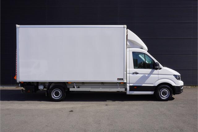 Volkswagen CRAFTER 180pk Bakwagen Laadklep Apple Carplay Navigatie Airco 3-Zits Koffer LBW