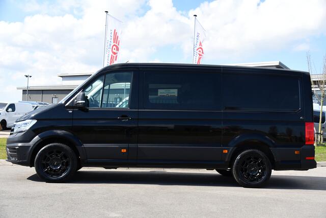 Volkswagen CRAFTER 35 2.0 TDI L3H2 DC Highline Black Edition Adaptieve Cruise, Camera, Carplay, LED, Automaat, 177pk, Stoelverwarming, Uniek!