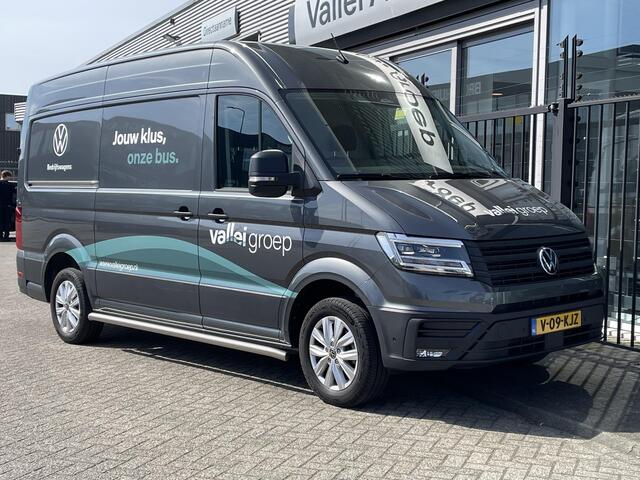 Volkswagen CRAFTER 35 Exclusive L3H3 140 pk Automaat BPM vrij | 3-Zits | Led | ACC | Trekhaak | Navigatie | Camera | DAB+ | Stoelverwarming | Stuurverwarming | Voorruitverwarming