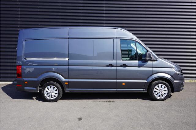 Volkswagen CRAFTER 140pk Automaat L3H3/L2H2 75 Edition Leder LED Apple Carplay Camera Trekhaak Stuurverarming