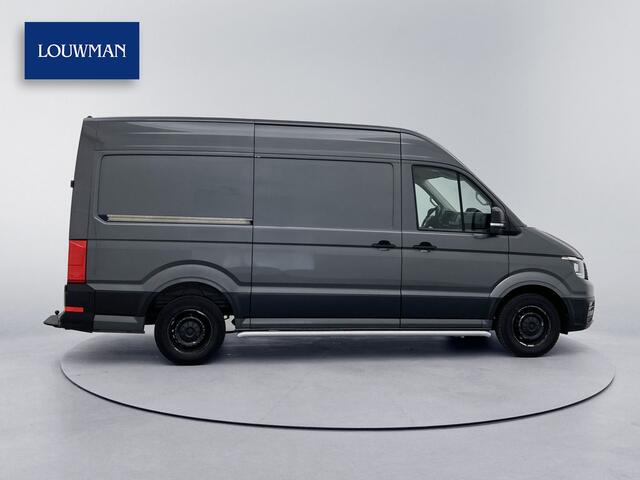 Volkswagen CRAFTER 35 2.0 TDI L3H3 Highline dsg 177pk Trekhaak Navigatie Euro 6 Camera