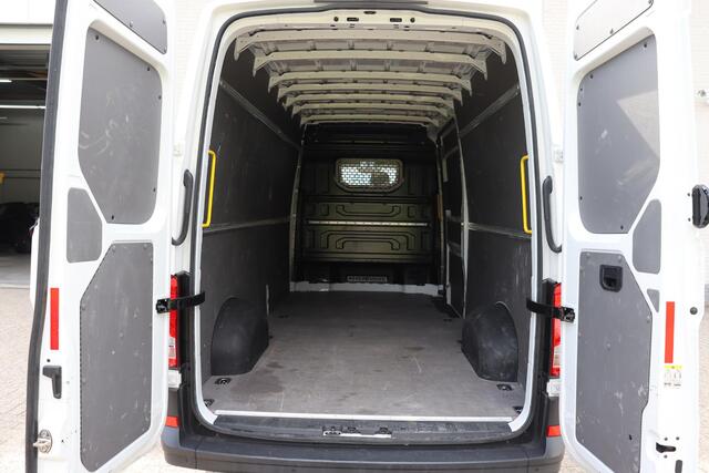 Volkswagen CRAFTER 35 2.0 TDI L4H3 Facelift/Virtual cockpit