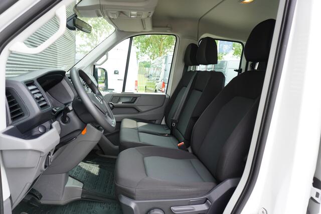 Volkswagen CRAFTER 140pk Open laadbak Dubbele cabine Trekhaak Airco Cruise control Pick-Up