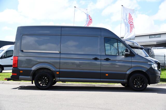 Volkswagen CRAFTER 35 2.0 TDI L3H3 PB Edition Camera, Cruise, Carplay, automaat, Airco, Trekhaak, Mulitmedia, 140pk, Uniek!