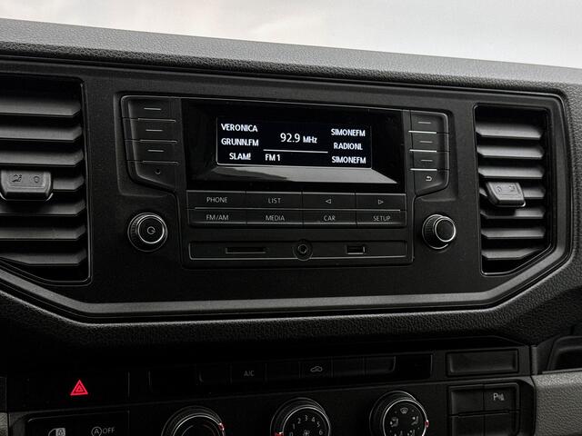 Volkswagen CRAFTER 35 2.0 TDI L3H3 Comfortline Trekhaak Cruise control Betimmering Airco Euro 6