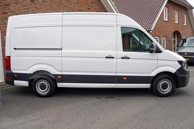 Volkswagen CRAFTER 2.0 TDI 102PK L3H3 NAVI Trekhaak Airco Leder