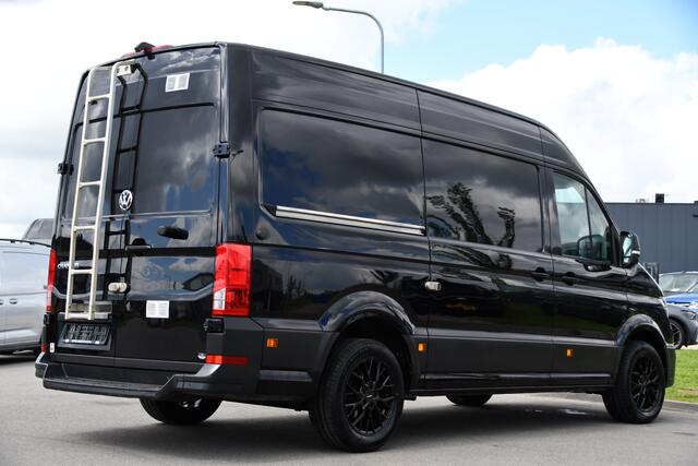 Volkswagen CRAFTER 35 2.0 TDI L3H3 Black Edition Camera, Cruise, Carplay, Trekhaak, 177pk, Multimedia, Geveerde stoel, Uniek!