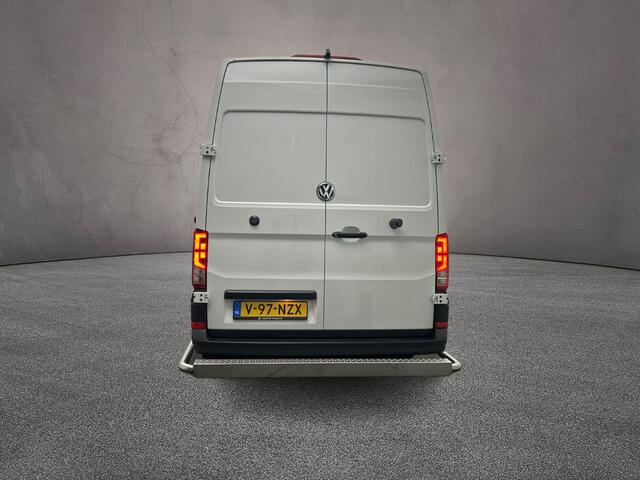 Volkswagen CRAFTER 35 2.0 TDI L3H3 | Geveerde ERGO-stoel | NAVI AppleCarplay/AndroidAuto | Camera | Betimmering | Cruise Control | DAB | Sidebars