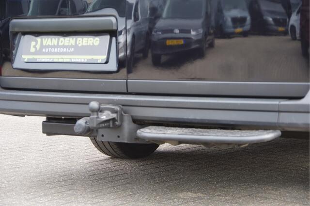 Volkswagen CRAFTER 35 2.0 TDI L3H3(L2H2) 3-ZITS, 177PK AUT. LED, TREKHAAK, GEV. ERGO ACTIVE STOEL, CAMERA, AIRCO, MISTLAMPEN