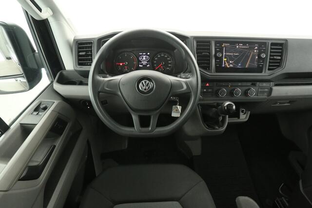 Volkswagen CRAFTER 2.0 TDI 140PK L3H2 | Airco | Carplay | Trekhaak | Parkeersens. | Navi