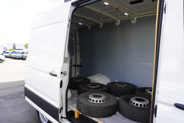Volkswagen CRAFTER Dubbellucht 5000kg L3H3 L2H2 Glasresteel Apple Carplay Camera Tacho 3-zits