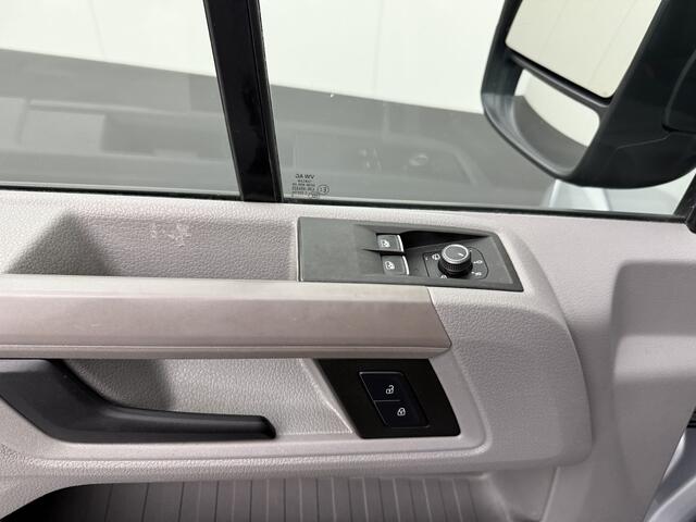 Volkswagen CRAFTER 2.0TDI 177PK DSG Automaat L3H3 Highline | Led | Navigatie | Multimedia | Camera | Trekhaak