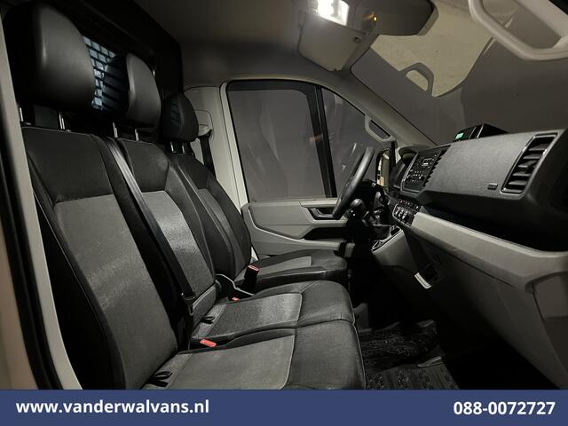 Volkswagen CRAFTER 2.0 TDI 140pk L4H3 L3H2 Euro6 Airco | 3000kg trekhaak | Cruisecontrol | Parkeersensoren Bijrijdersbank