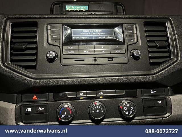 Volkswagen CRAFTER 2.0 TDI 140pk L4H3 L3H2 Euro6 Airco | 3000kg trekhaak | Cruisecontrol | Parkeersensoren Bijrijdersbank