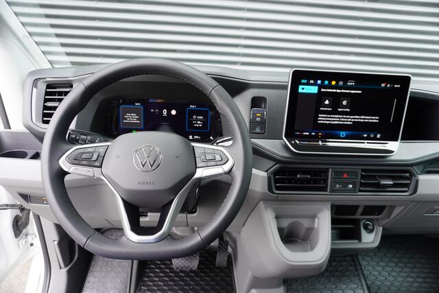 Volkswagen CRAFTER Facelift 180pk Automaat L4H3/L3H2 LED Digitaal Dashboard Apple Carplay Camera Parkeersensoren 3-Zits Massage stoel