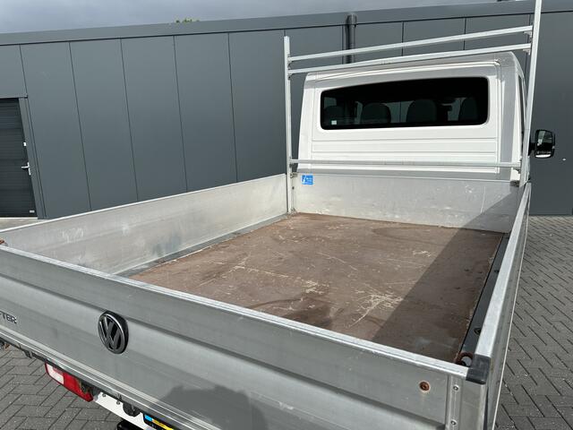 Volkswagen CRAFTER 35 2.0 TDI / 1e EIG. / 41.919 KM / DUBBEL CABINE / PICK UP / 7 PERSOONS / 2.5 TONS TREKHAAK / AIRCO / CRUISE / DUBBELE CABINE