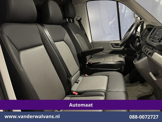 Volkswagen CRAFTER 2.0 TDI 141pk Automaat L3H3 L2H2 Euro6 Airco | Camera | Navigatie | Apple Carplay Android Auto, Chauffeursstoel, Parkeersensoren, Leder, Bijrijdersbank, 3000kg trekvermogen